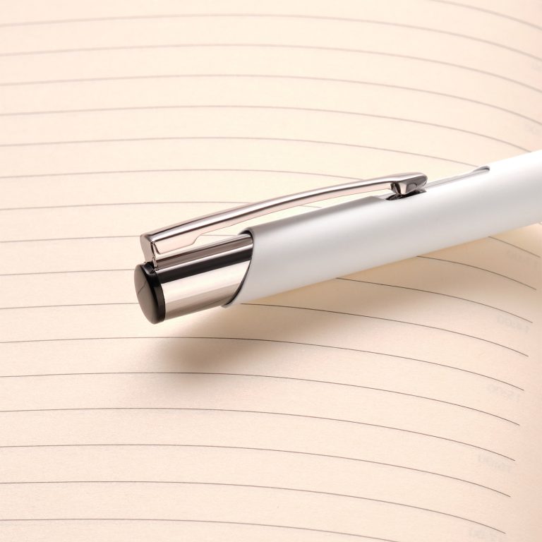 Шариковая ручка Альфа (Alpha), белая — изображение 5