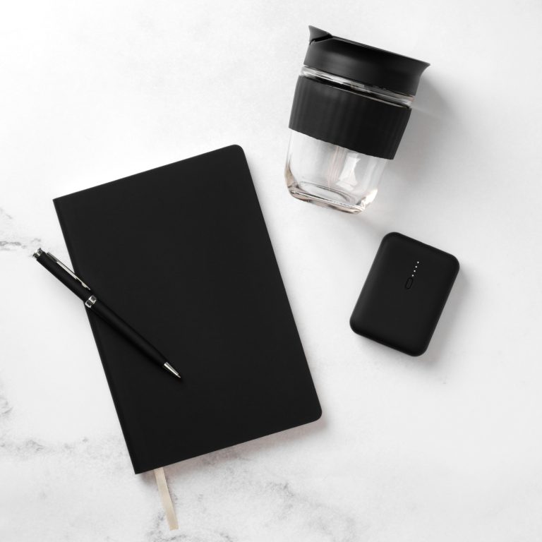 Внешний аккумулятор с функцией быстрой зарядки Формула (Formula) 10000 mAh, черный — изображение 8