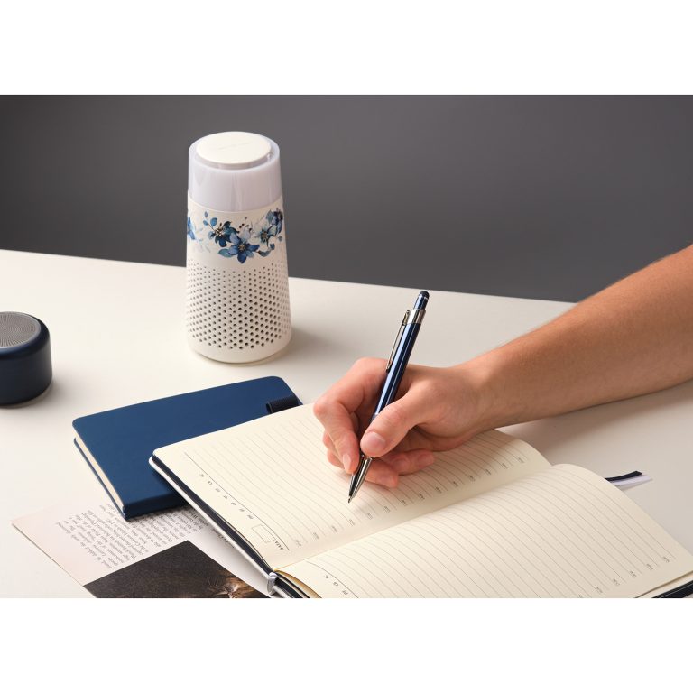 Очиститель воздуха с подсветкой Пьюр (Pure), белый — изображение 10