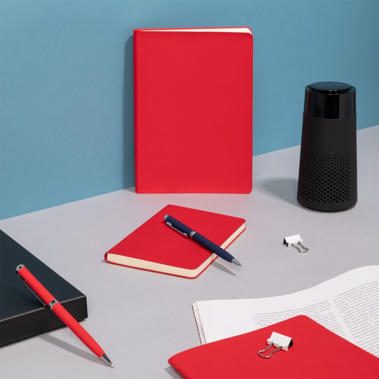Ежедневник Спарк (Spark) недатированный, красный (без упаковки, без стикера) — изображение 10