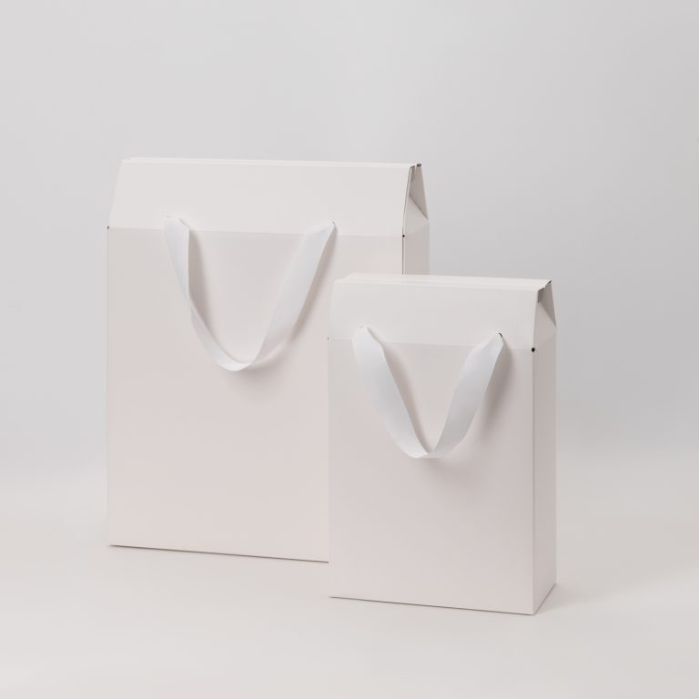 Подарочная коробка-пакет универсальная малая, белая — изображение 4