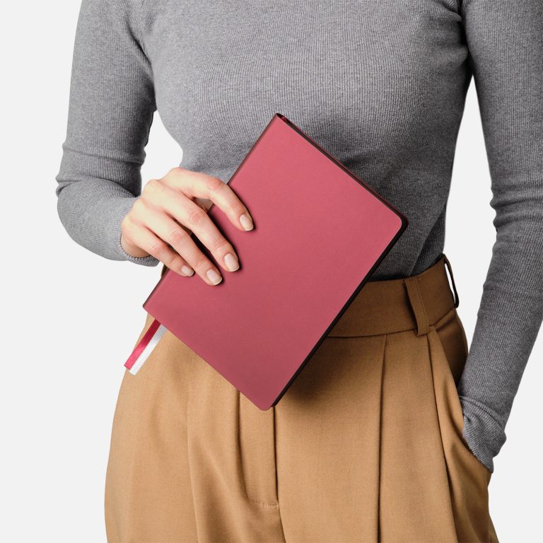 Ежедневник Мун Ривер (Moon River) недатированный, бургунди (без упаковки, без стикера) — изображение 10